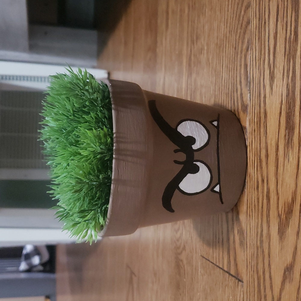Handpainted Terracotta Goomba Pot 4inch